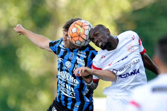 Assyriskas Aziz Corr Nyang och Sirius Patrick Hopkins