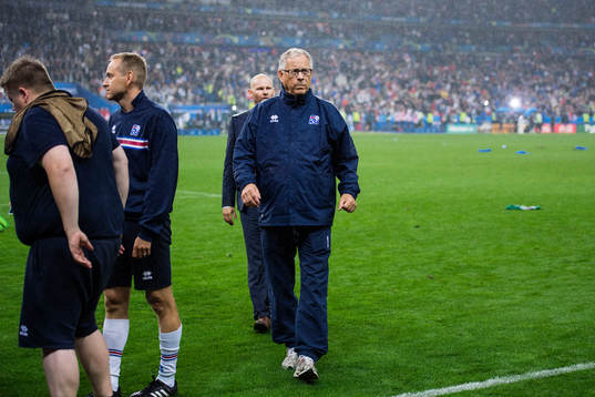 Islands förbundskapten Lars Lagerbäck efter fotbollsmatchen mellan Frankrike och Island