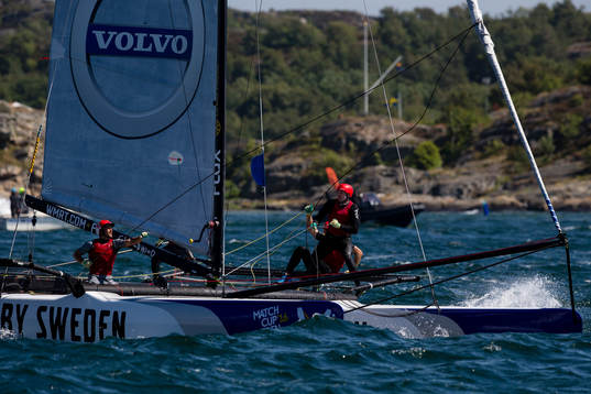 Phil Robertson i finalen av seglingstävlingen Match Cup