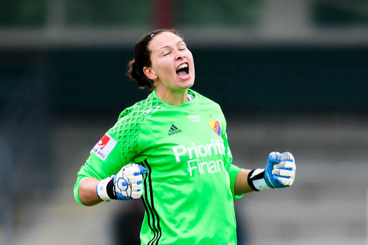  Djurgårdens målvakt Gudbjörg Gunnarsdottir jublar efter Djurgårdens ledningsmål 1-2 