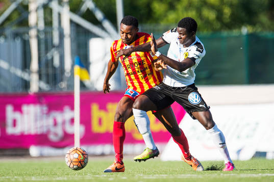 Syrianskas Success Nwousu och Frejs Abu Bakarr Suma