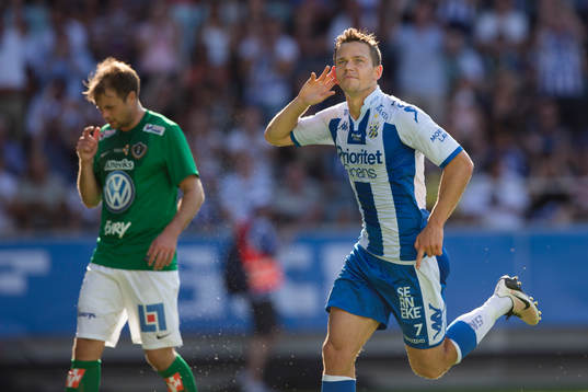 IFK Göteborgs Mads Albeck jublar efter 2-0