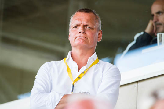Vice ordförande Ingvar Johansson på läktaren fotbollsmatchen i Superettan mellan Ängelholm och Sirius den 30 juli 2016 i Ängelholm.
