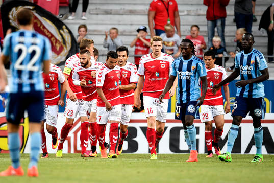 Kalmars Omar Colley jublar efter 1-1