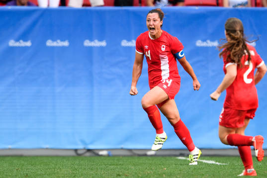 Kanadas Melissa Tancredi jublar efter att hon gjort 1-1 i fotbollsmatchen mellan Tyskland och Kanada den 9 augusti 2016