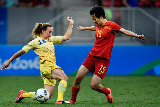 Sveriges Jessica Samuelsson och Kinas Rui Zhang i