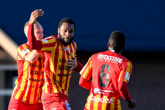 Syrianskas Victor Vera Garcia jublar efter 0-1