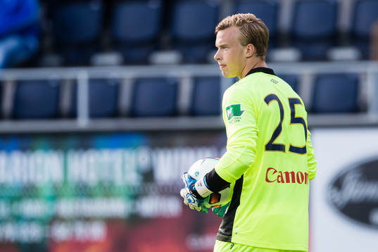Gefles målvakt Andreas Andersson