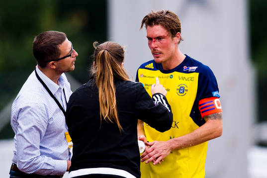 Ängelholms Marcus Bergholtz får vård