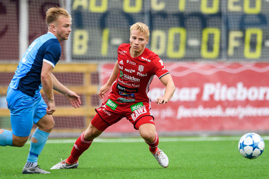 s Christopher Brandeborn och Piteå:s Henrik Millbert