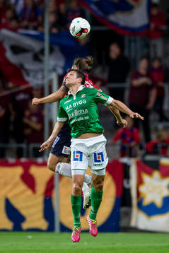 Ljungskiles Hannes Stiller i nickduell med Örgrytes Hampus