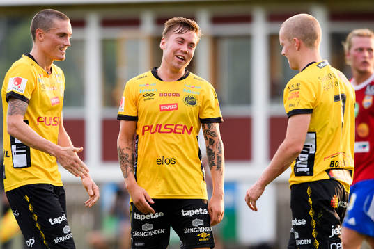 Elfsborgs Daniel Gustavsson (h) jublar