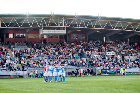 Malmö FFs spelare laddar upp