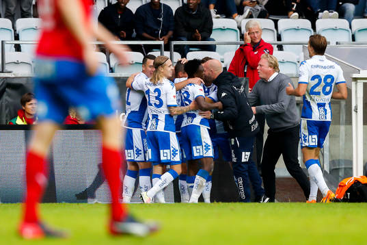 IFK Göteborgs spelare jublar