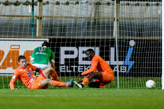 Athletics Filip Rogic gör 1-2 och jublar