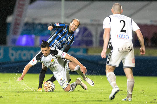 Sirius Jacob Bergman och GAIS Luka Mijaljevic och GAIS James Sinclair