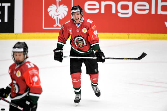 Frölundas Artturi Lehkonen värmer upp