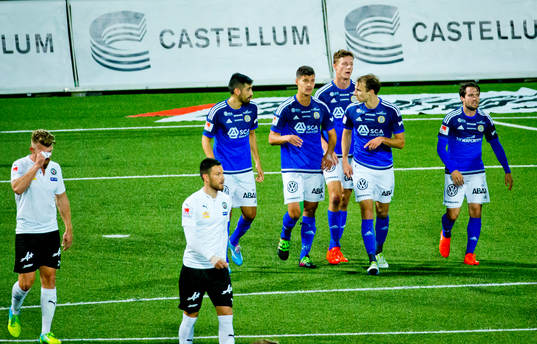 Sundsvalls Lars Christian Krogh Gerson gör 3-3 på straff