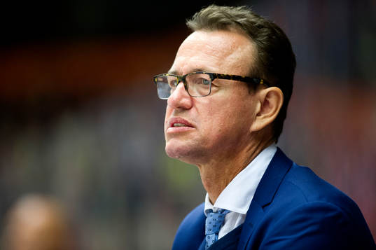 Modos assisterande tränare Fredrik Olausson