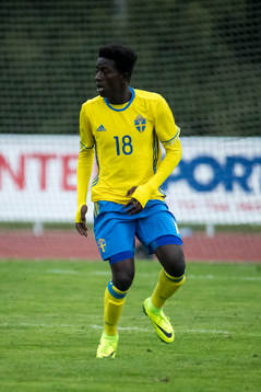 Sveriges Jack Lahne  i fotbollsmatchen mellan Sverige och