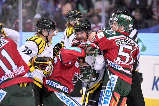 Slagsmål mellan Frölundas Jonathan Sigalet och Brynäs