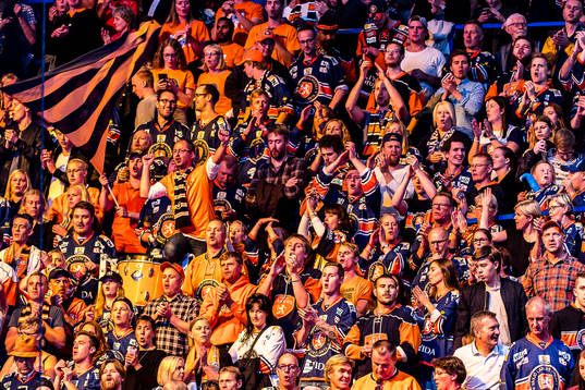 Växjös supportrar jublar