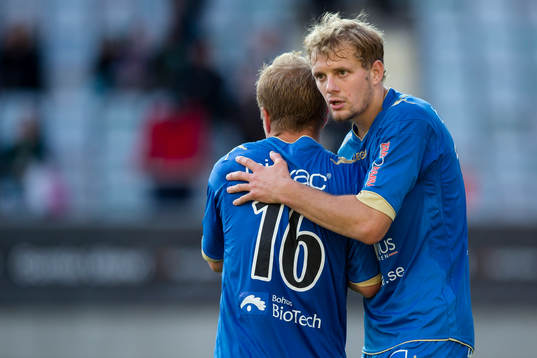 Ljungskiles David Frölund och Jakob Olsson glada