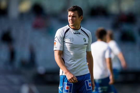 Ljungskiles Hannes Stiller innan fotbollsmatchen i