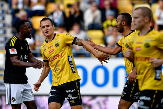 Elfsborgs Viktor Prodell jublar efter 1-2