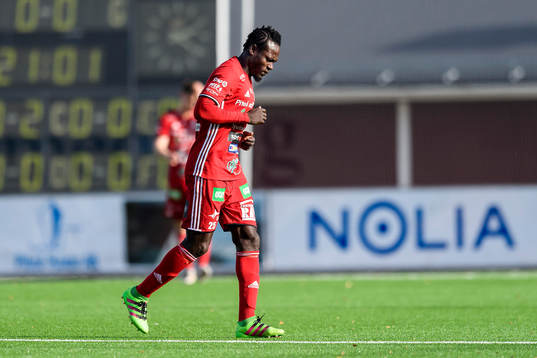 s Tetteh Komey blir utbytt