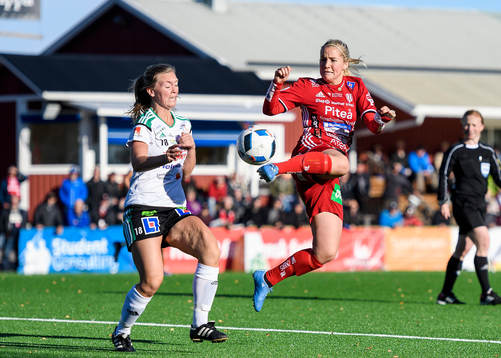 Mallbackens Sandra Andersson och Piteås Irma Helin