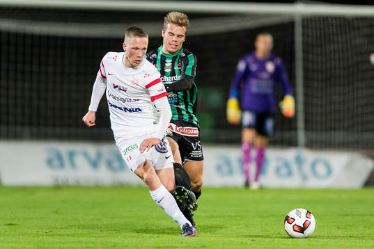 Assyriskas Gustav Jarl och Varbergs Elias Andersson