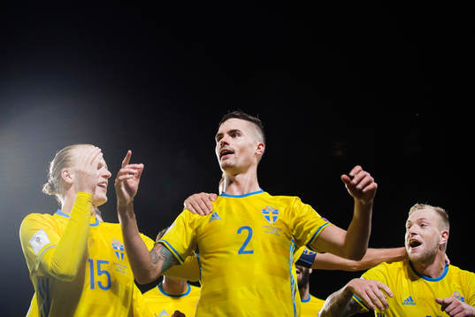Sveriges Oscar Hiljemark, Mikael Lustig och John Guidetti