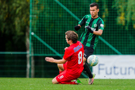 Torslandas Mathias Johannesson och Högaborgs Bleron Zekaj