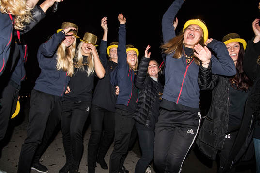 s firande hemma i Limhamn av avancemanget till damallsvenskan den 9 oktober 2016 i Malmö.