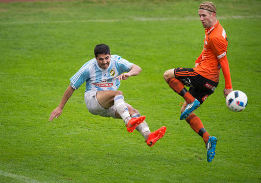  IFK Hässleholms Diego Delgado i matchen i division 2 mellan Karlskrona och IFK Hässleholm i Karlskrona 9 oktober 2016.  
