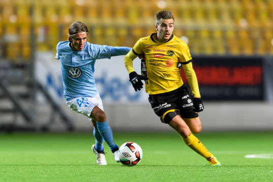 Elfsborgs Oscar Iglicar Berntsson och Malmö FFs Anton Kralj