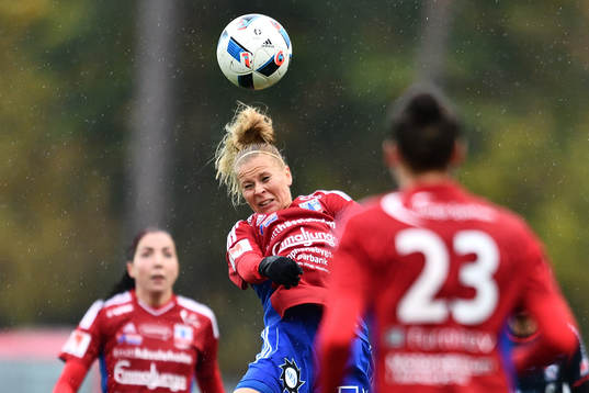 Vittsjö Emmi Alanen nickar