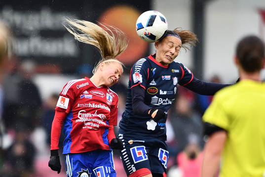 Vittsjö Emmi Alanen i nickduell mot Linköpings Mariann