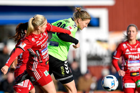 Piteås Irma Helin och Kristianstads Mia Carlsson