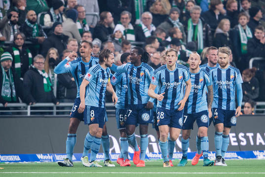 Djurgårdens Mathias Ranegie jublar efter 0-2