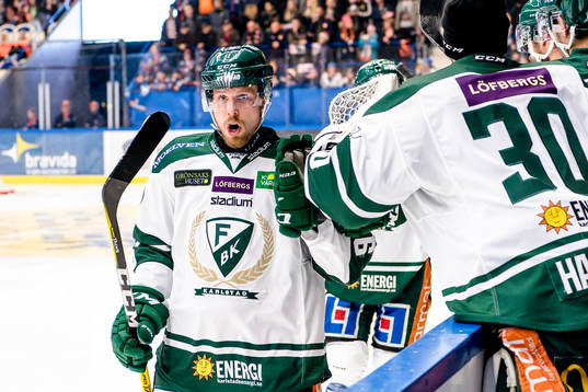 Färjestads Alexander Johansson jublar