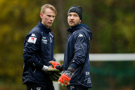 IFK Göteborgs målvakt Pontus Dahlberg och målvakt John