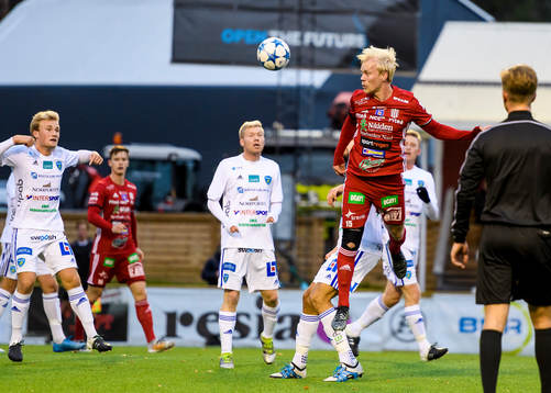 s Kristoffer Thydell i nickduell