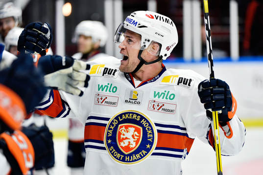 Växjös Geoff Platt jublar