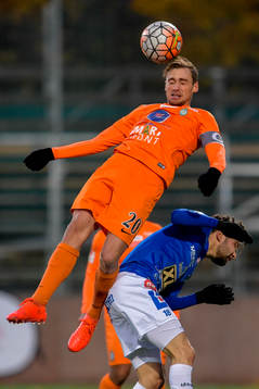 Åtvidabergs Marijan Cosic och Athletics Filip Rogic