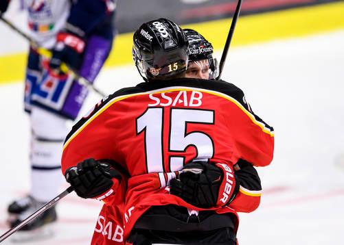 Luleås Bill Sweatt jublar