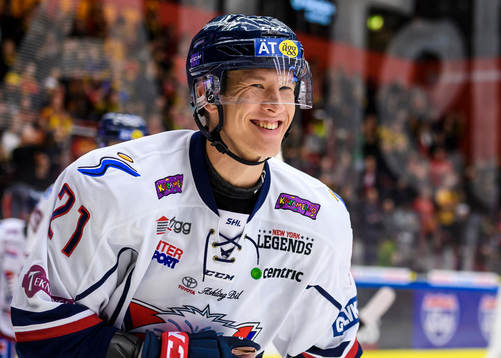 Linköpings Emil Sylvegård jublar