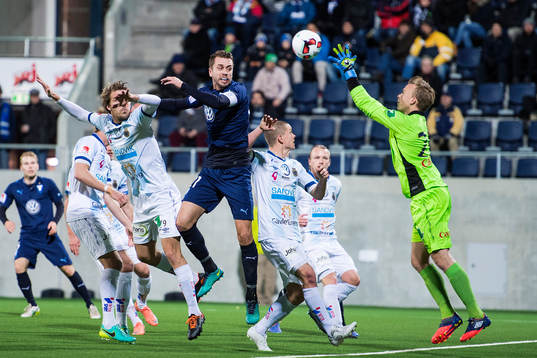 Gefles Martin Rauschenberg, Anton Lans och målvakt Andreas