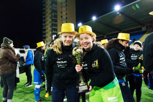 Eskilstunas spelare jublar